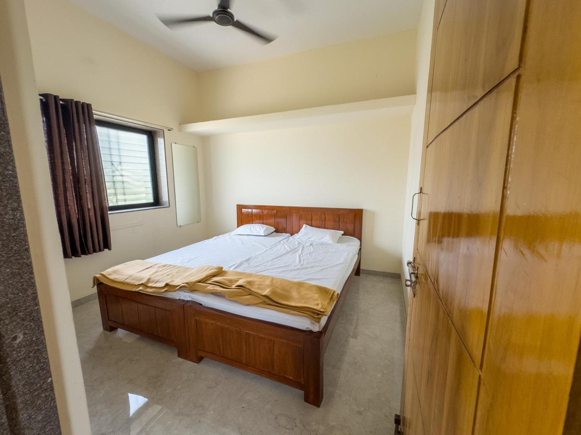 Akalkot Punekar Bhavan מראה חיצוני תמונה